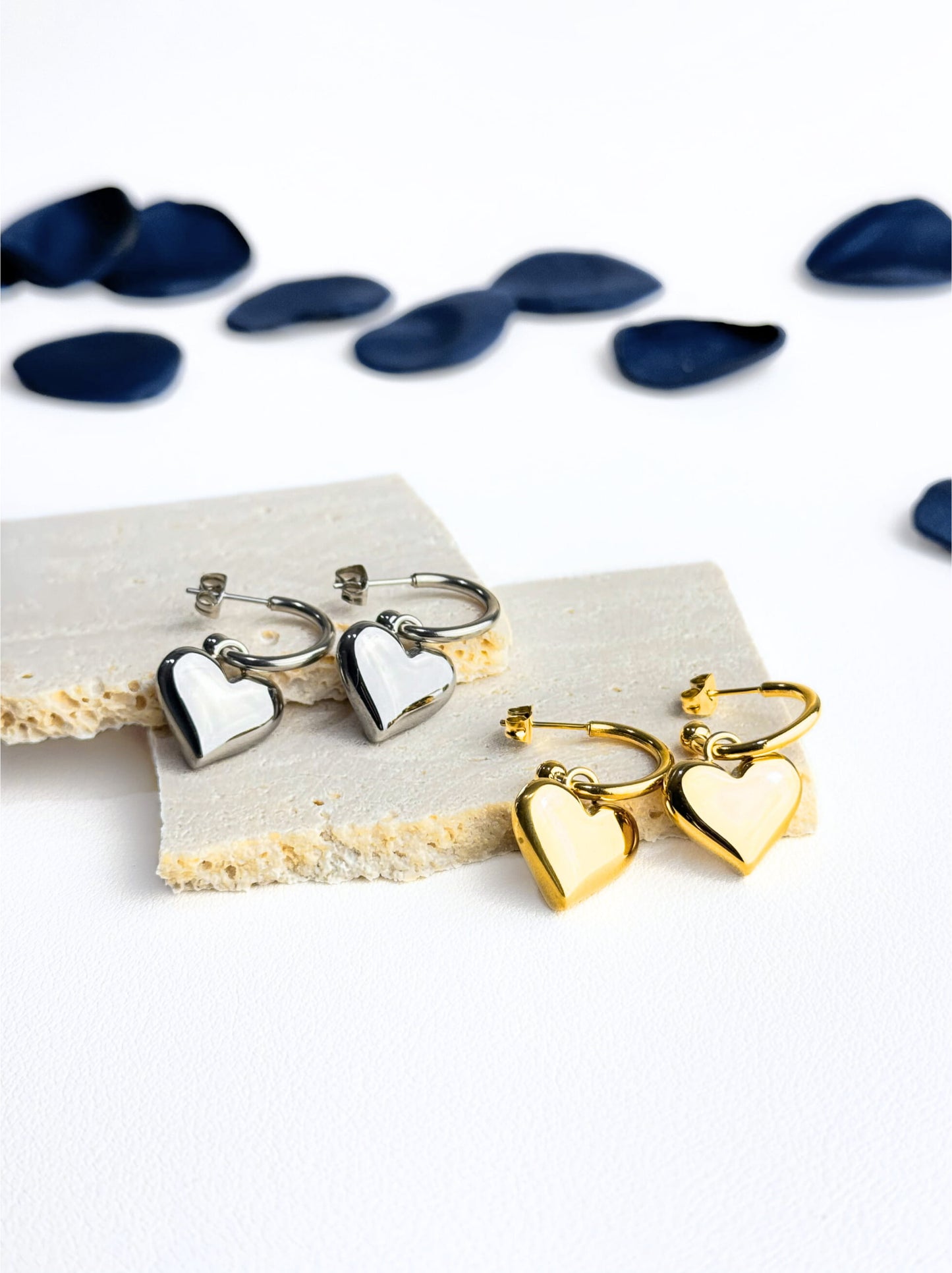 Créoles coeur en acier argenté