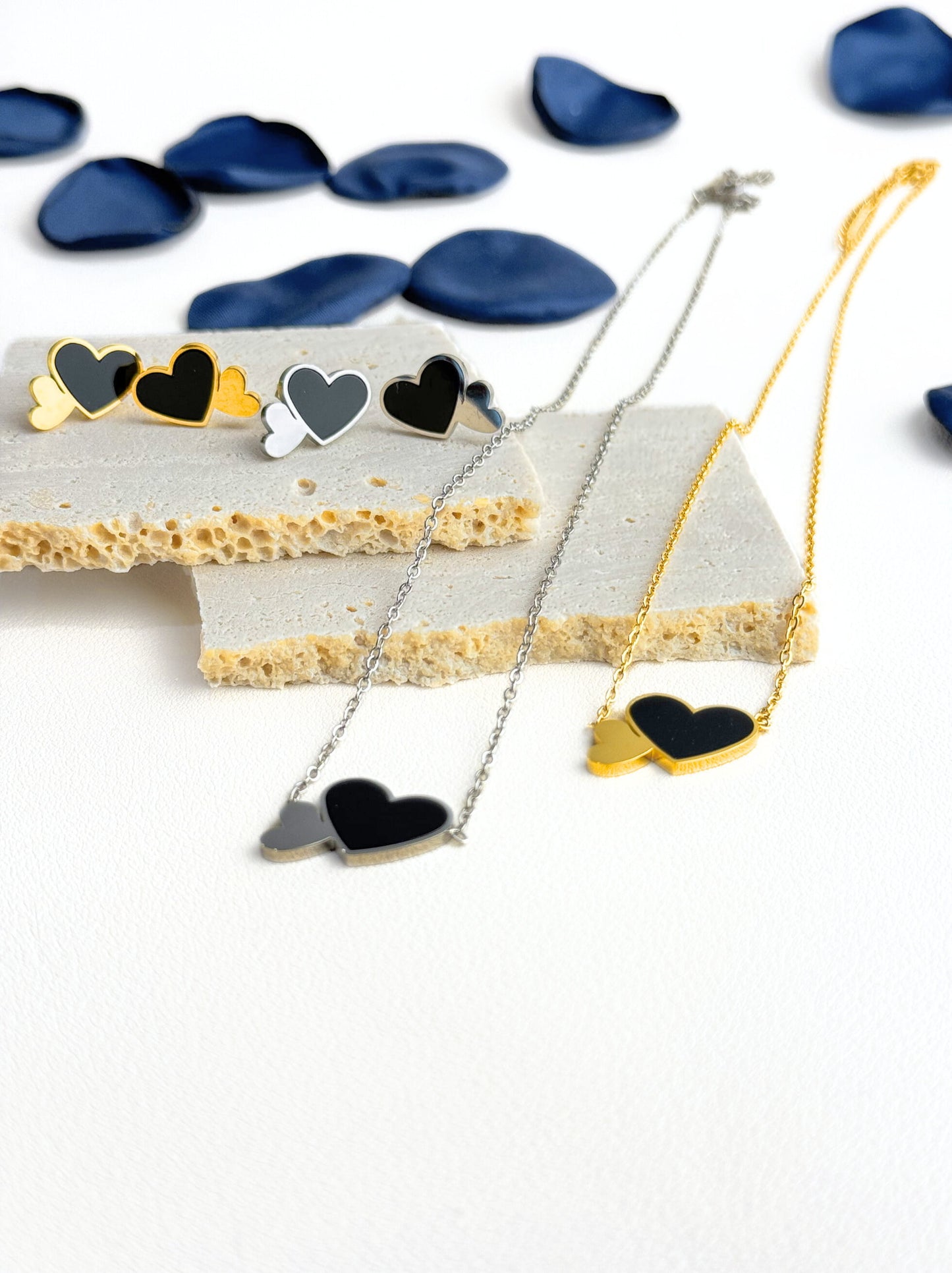 Silver steel necklace with black heart