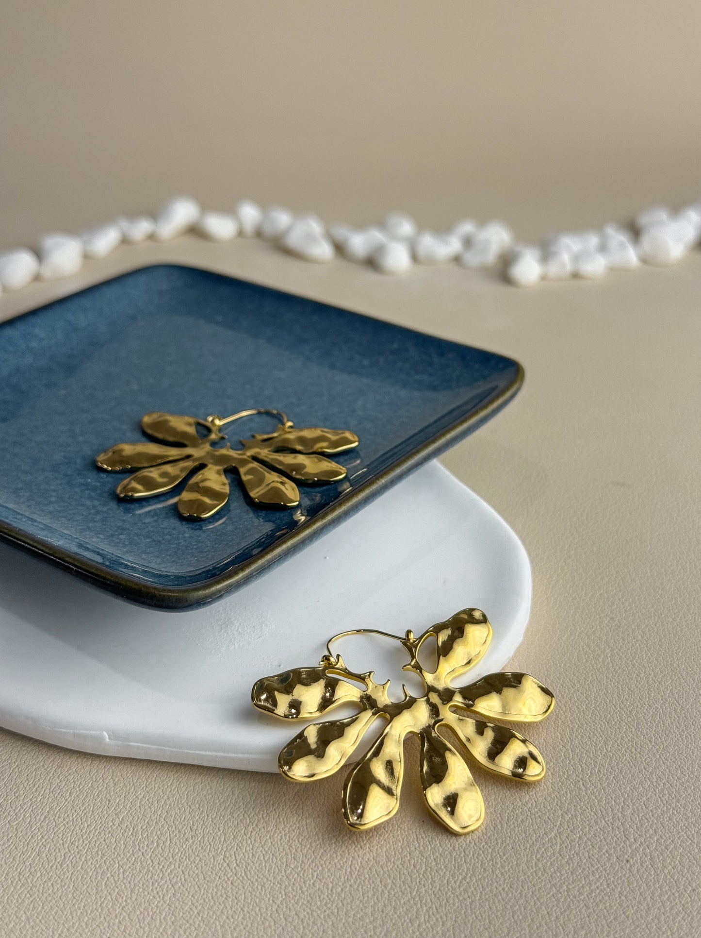 Flower gold steel ring