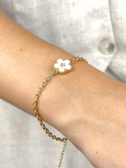 Bracelet Acier Doré Fleur Blanche