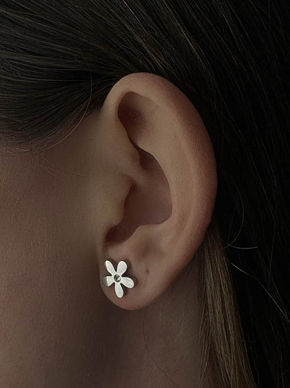 Flower and crystal silver steel earrings