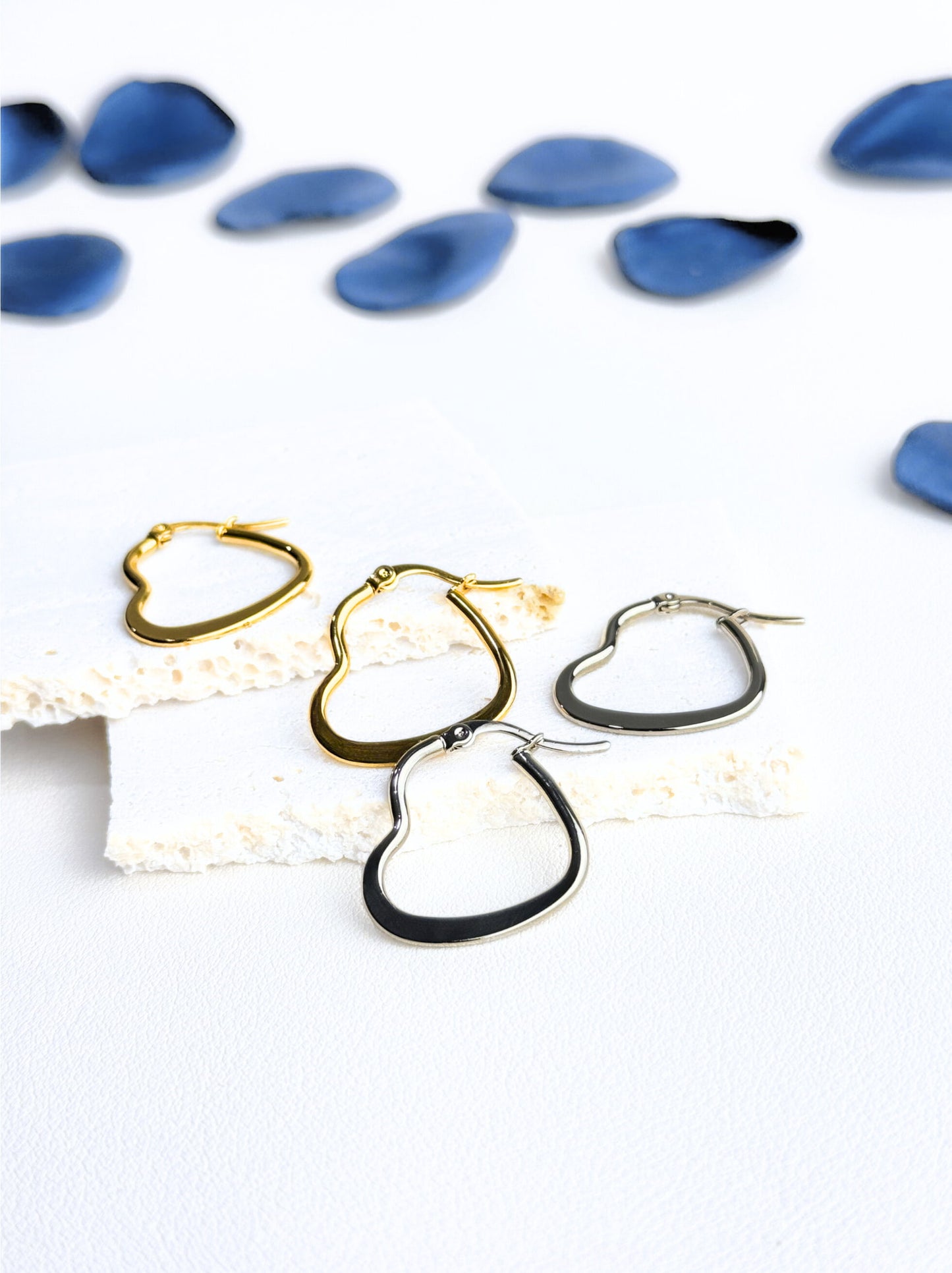 25mm heart gold steel rings