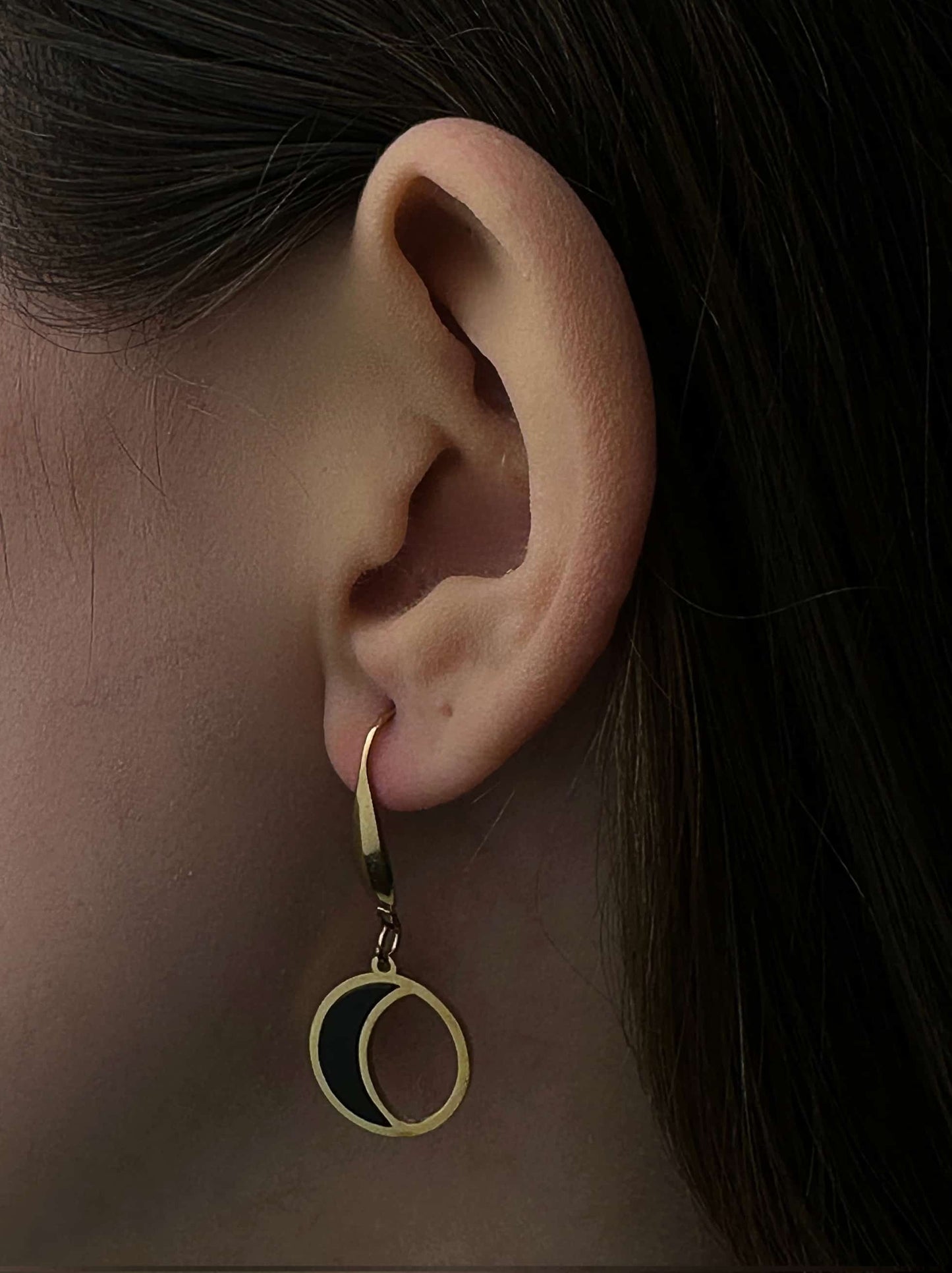 Black moon gold steel earrings