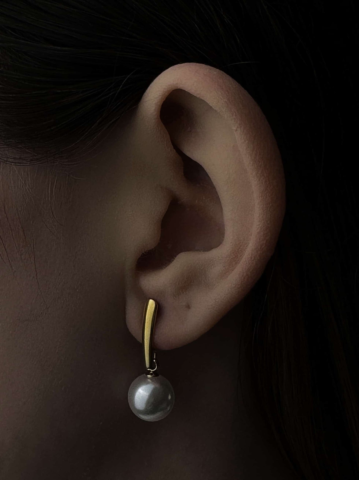 Boucles d'oreilles en acier doré nacré