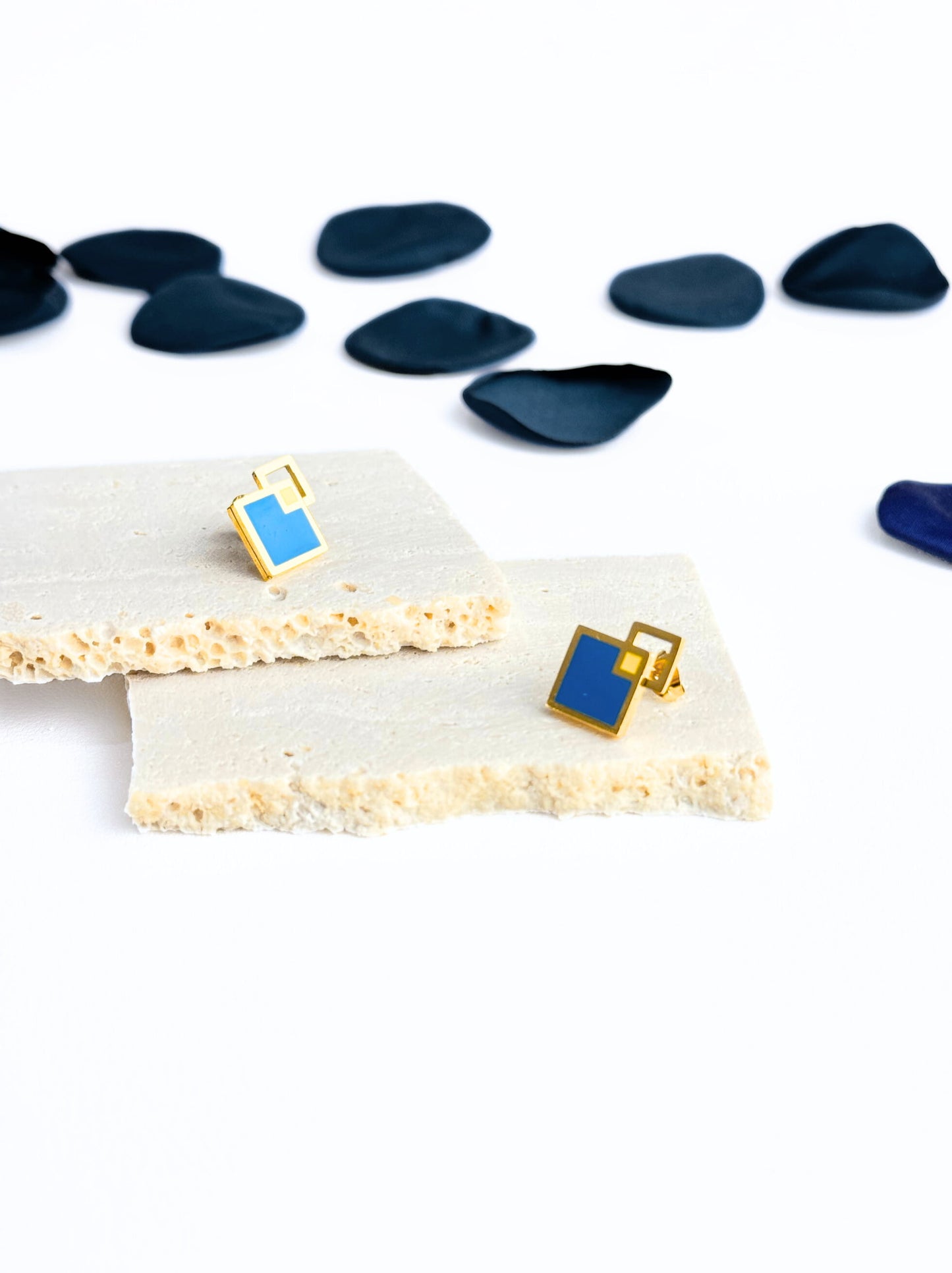 Enamelled diamond gold steel earrings