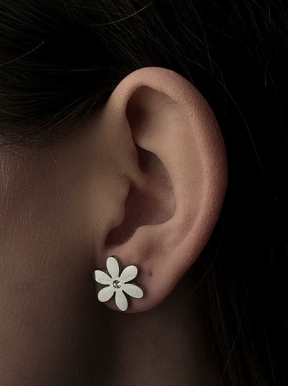 Boucles d'oreilles fleur en acier argenté