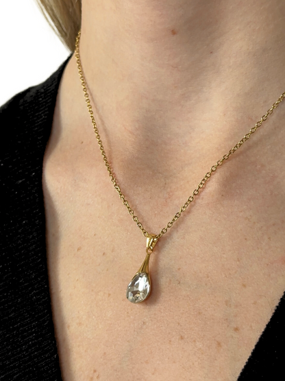 Golden steel necklace with zirconia