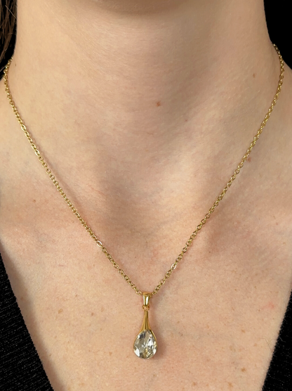 Golden steel necklace with zirconia