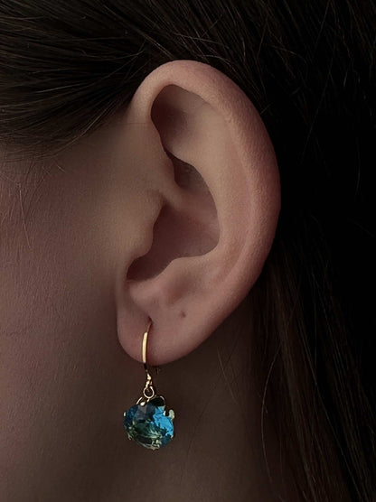 Boucles d'oreilles acier doré cristal bleu