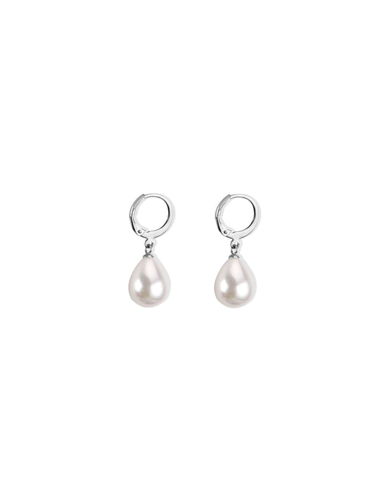 Silver steel earrings with pearl