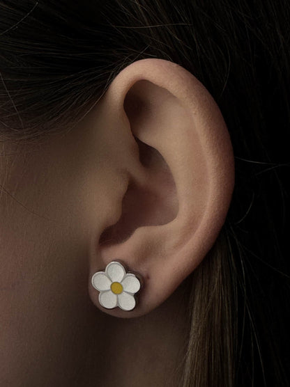 Silver steel earrings with flower