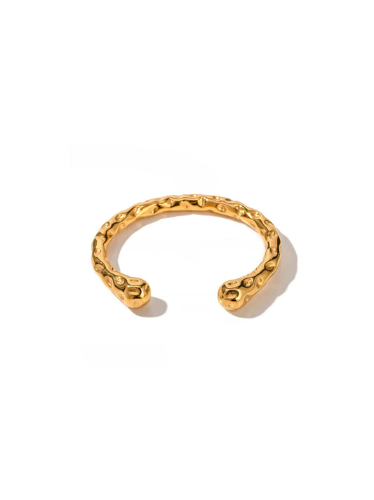 Rigid golden steel bracelet
