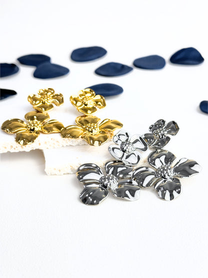 Flowers gold steel earrings