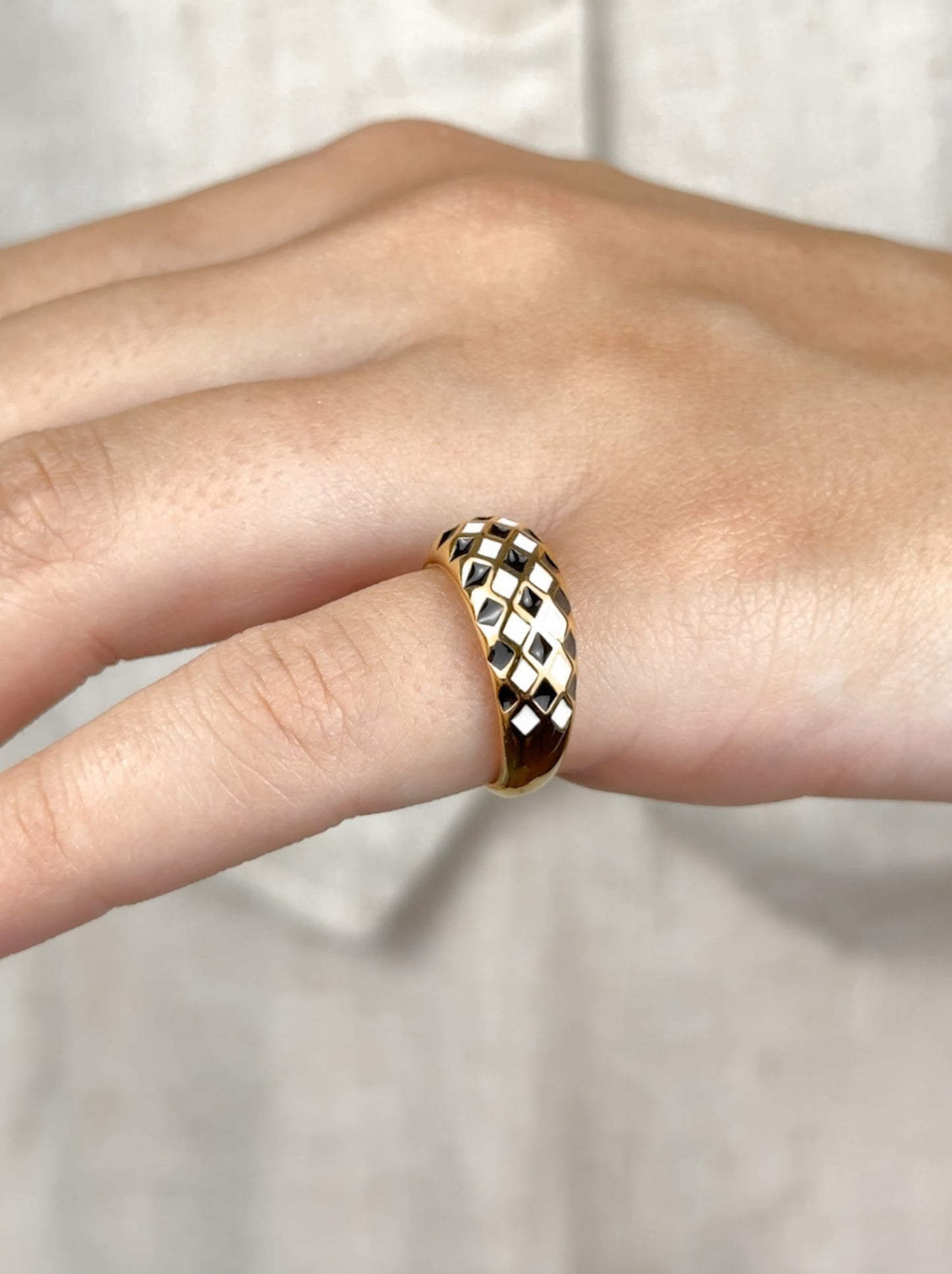 White and black enamel gold steel ring