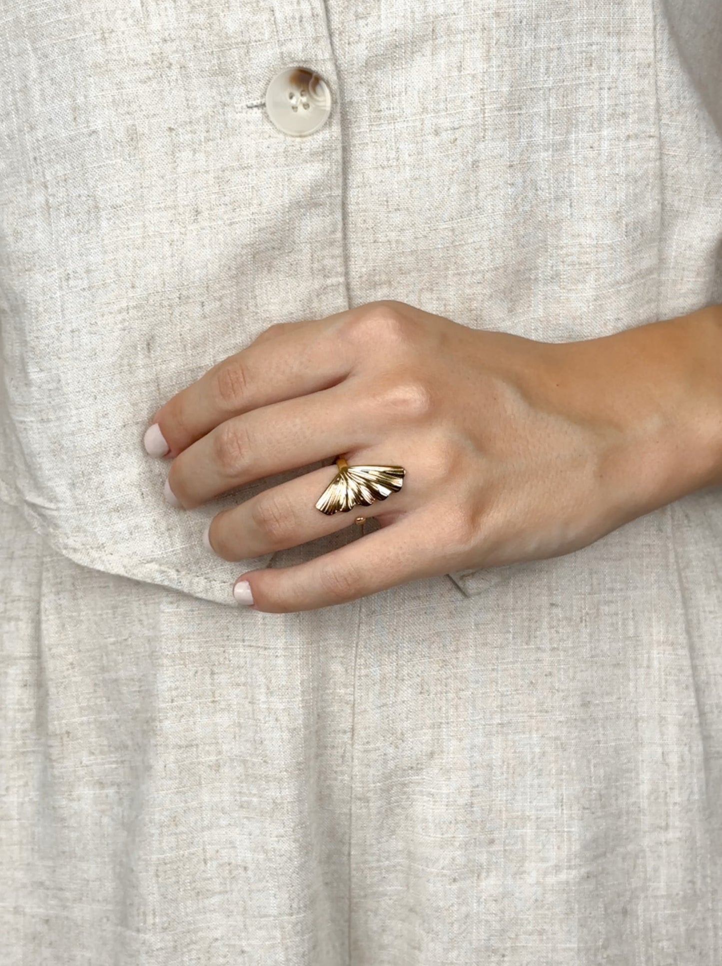 Flower Adjustable Golden Steel Ring