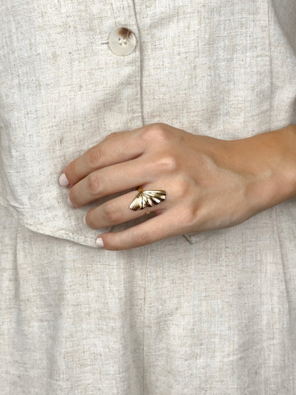 Flower Adjustable Golden Steel Ring