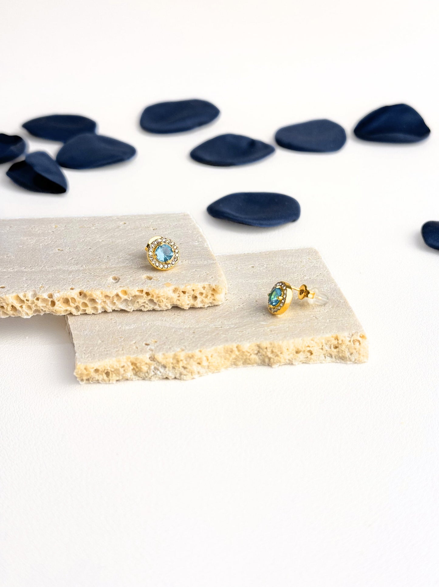 Blue zirconia gold steel earrings