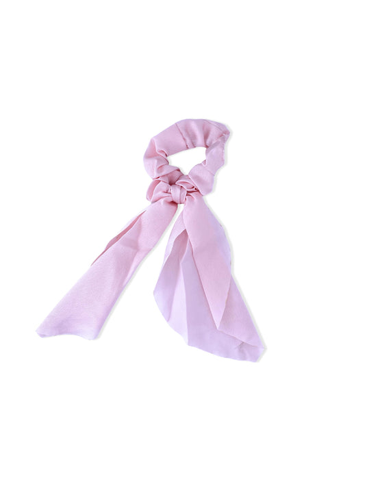 Hair elastic with light pink bow