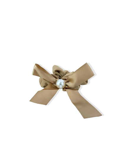 Hair elastic with bow and pearl