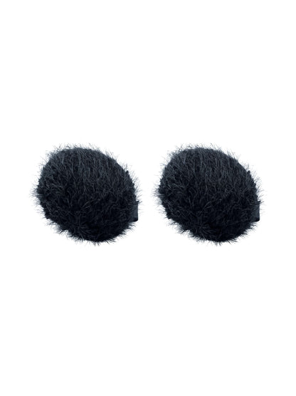 Pinça de cabelo com pompom preto