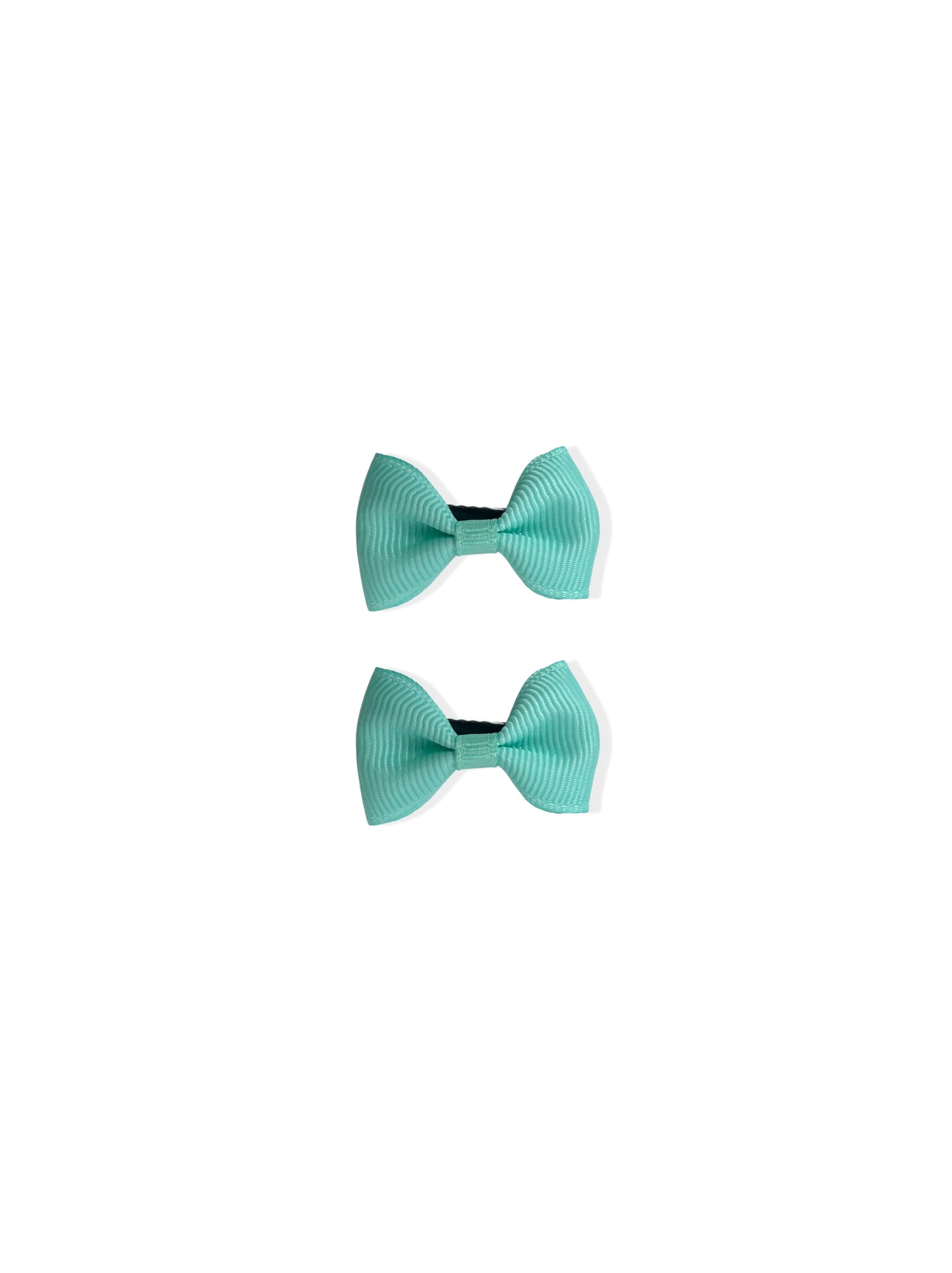 Hair clip with green bow